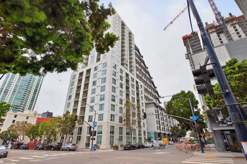 Downtown - Residential Lease