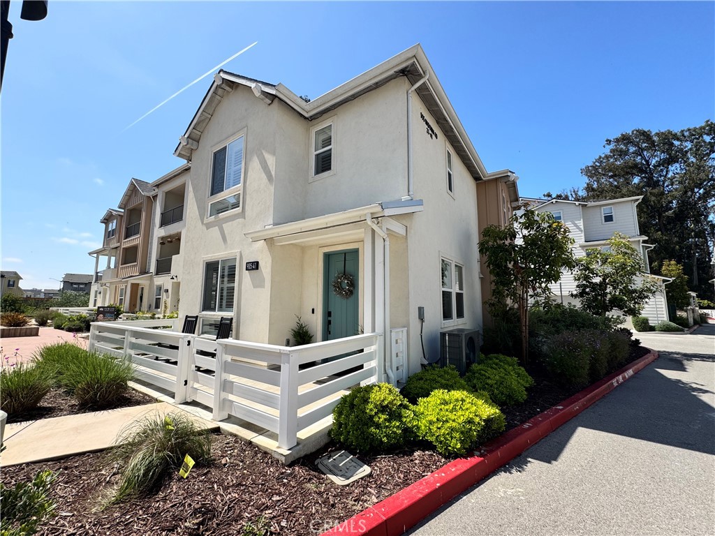905 Madonna Road 41