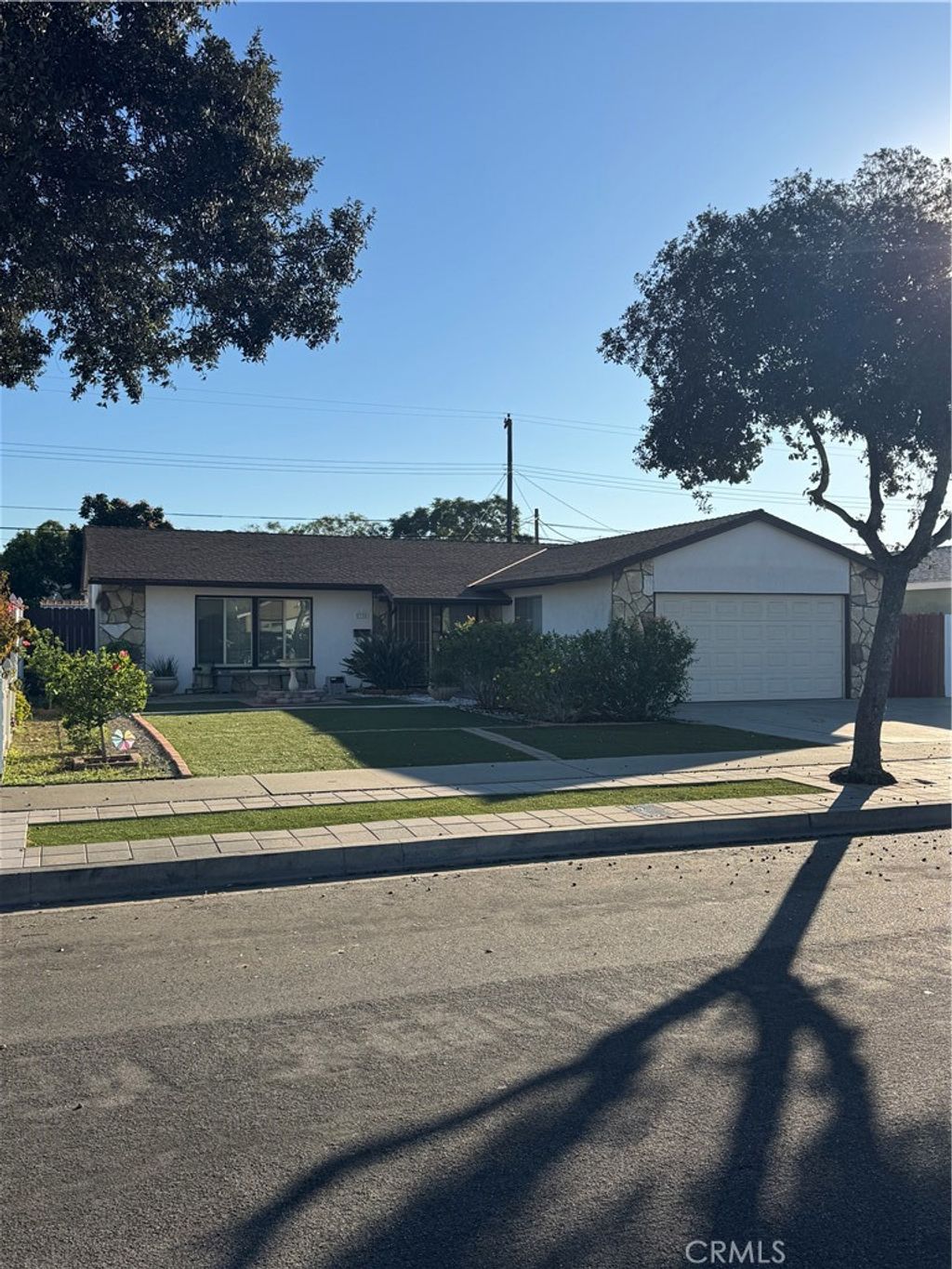 Photo of 5326 W Henderson Pl, Santa Ana, CA 92704 (MLS # PW25266428)