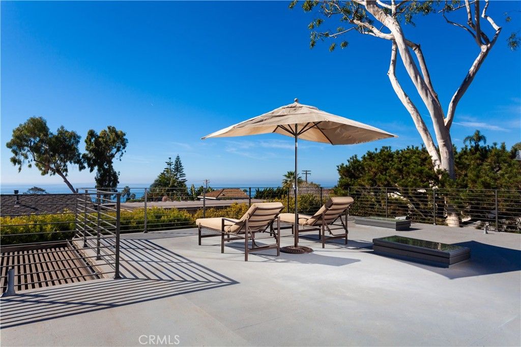 Photo of 31511 West Street, Laguna Beach, CA 92651 (MLS # LG26044724)