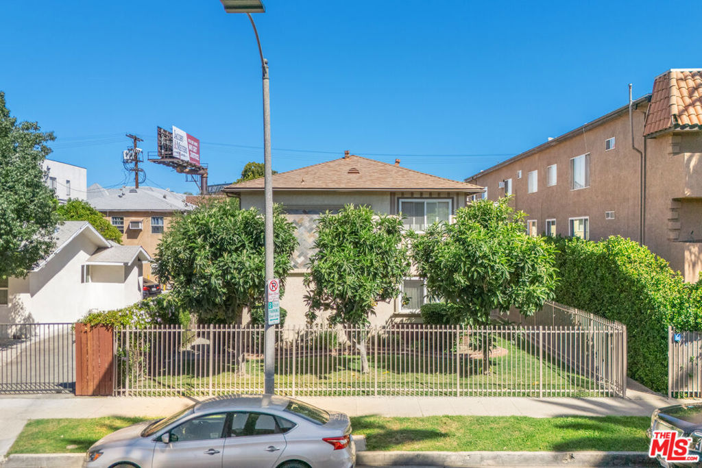 14643 Friar Street 6