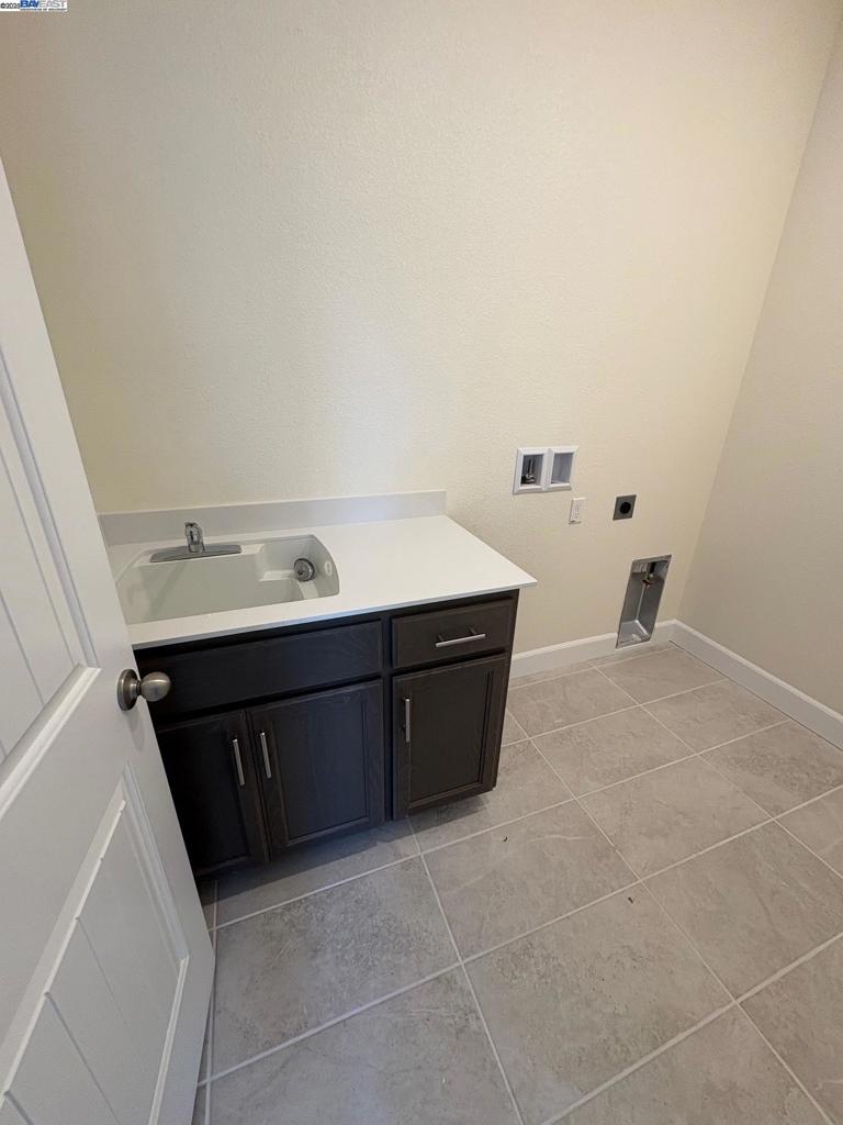 FAIRFIELD - Residential