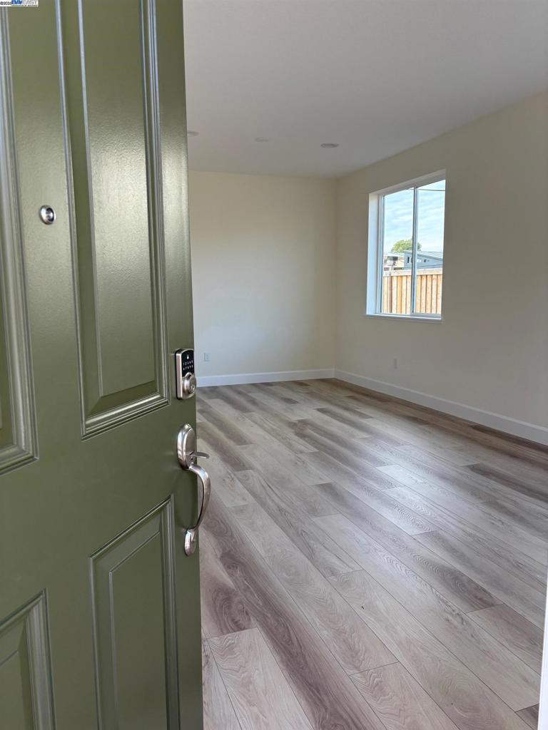 FAIRFIELD - Residential