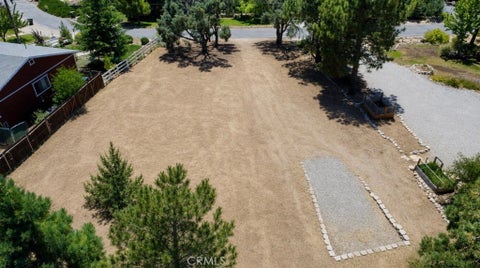Photo of 1016 Coldwater DR, Frazier Park, CA 93225 (MLS # SR26164758)