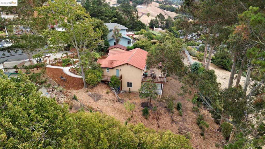 EL SOBRANTE - Residential