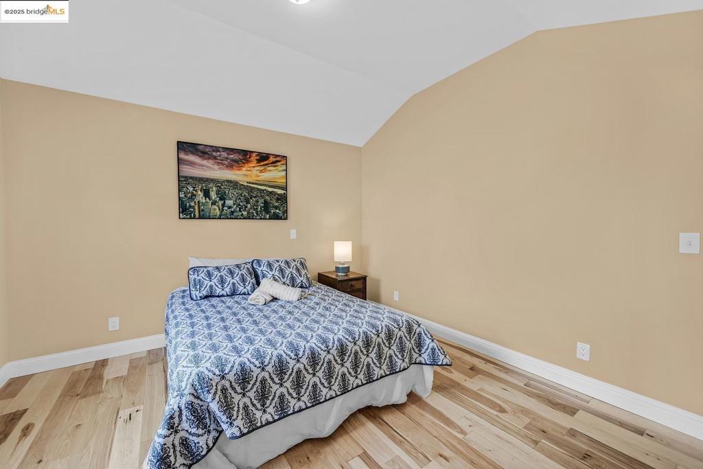 EL SOBRANTE - Residential