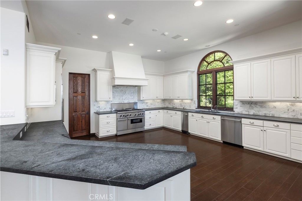 Pelican Hill (NCPH) - Residential Lease