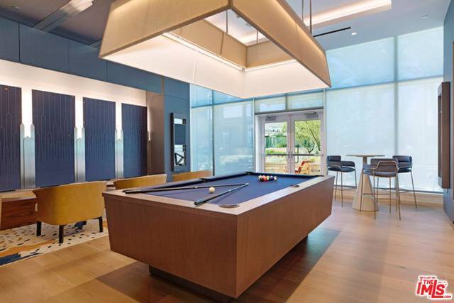 Metropolis Prop - Residential Lease