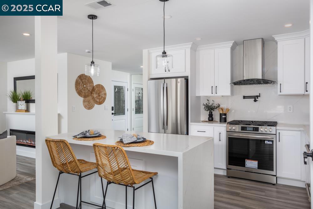 ROSSMOOR - Residential