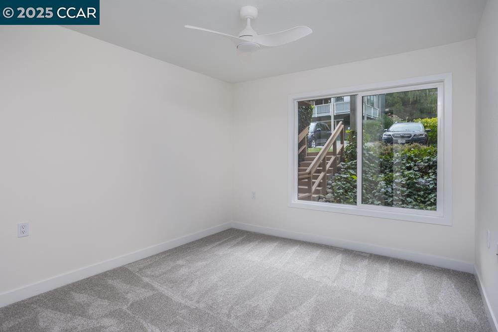 ROSSMOOR - Residential