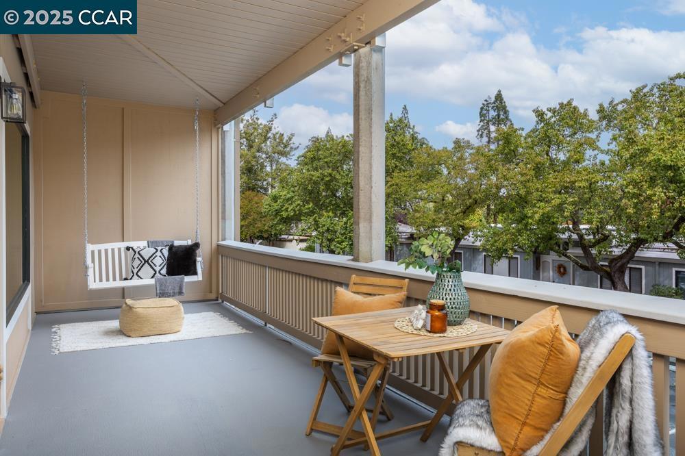 ROSSMOOR - Residential