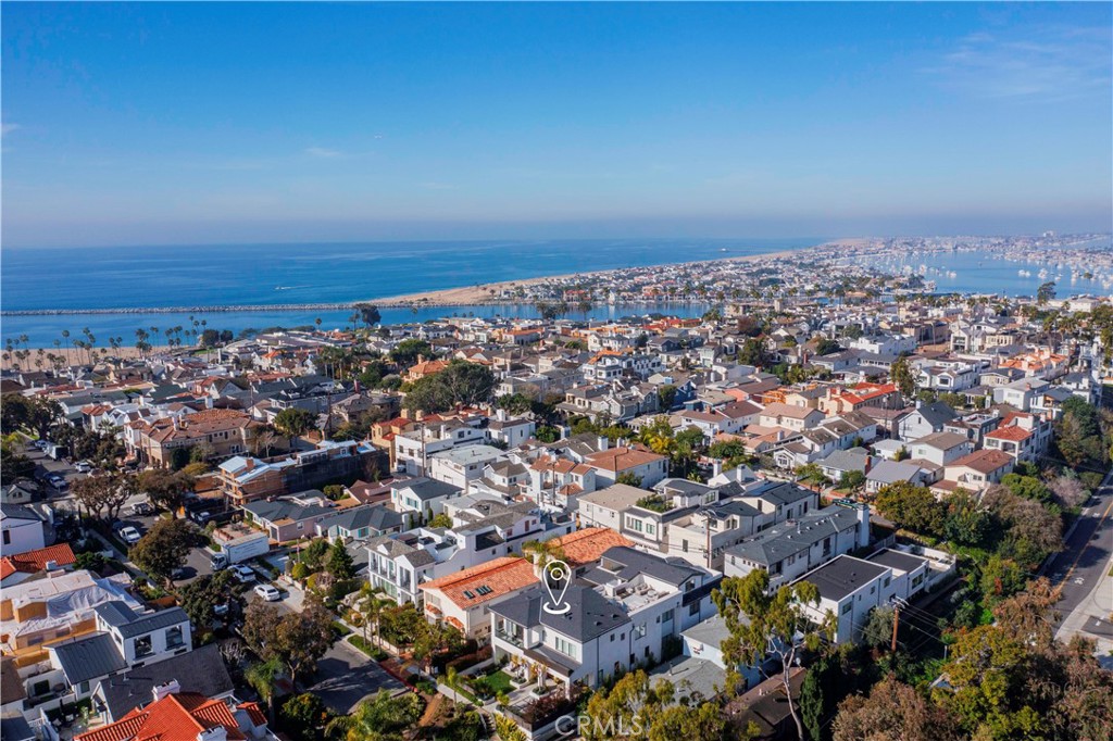 Corona del Mar South of PCH (CDMS) - Residential