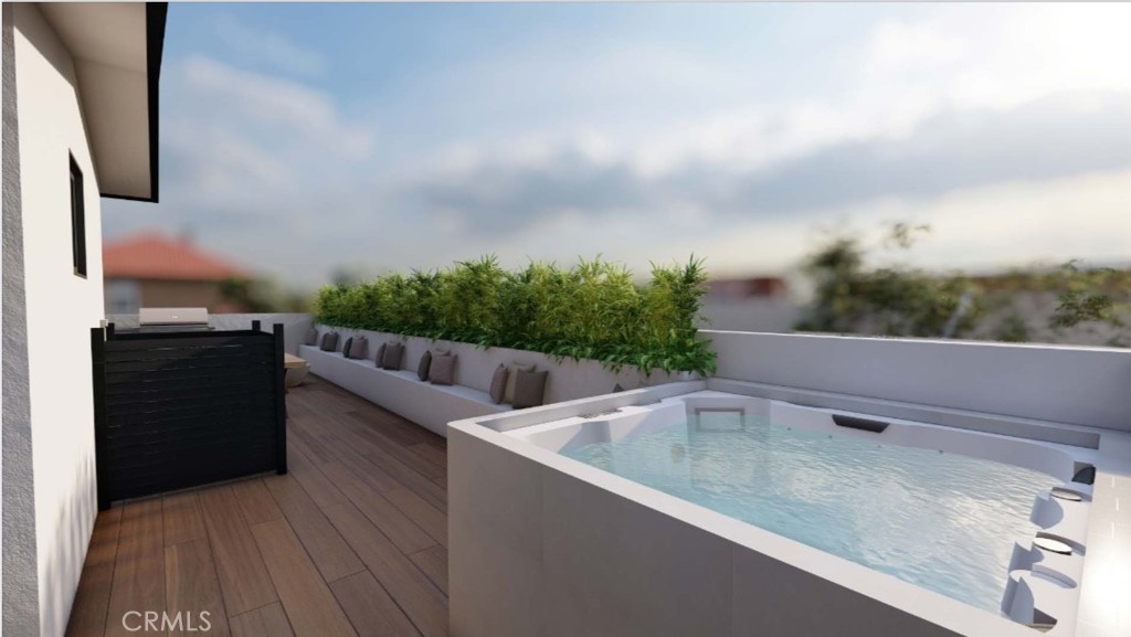 Corona del Mar South of PCH (CDMS) - Residential