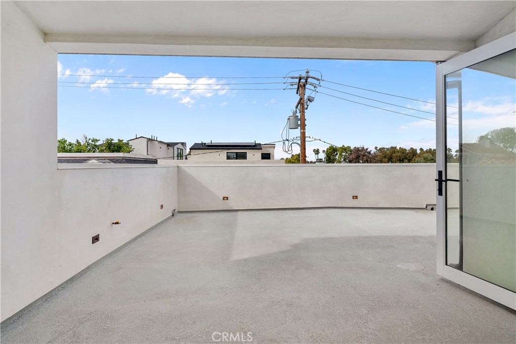 Corona del Mar South of PCH (CDMS) - Residential