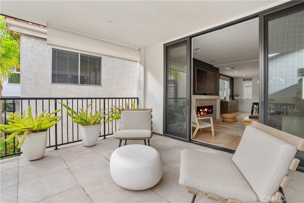 Corona del Mar South of PCH (CDMS) - Residential