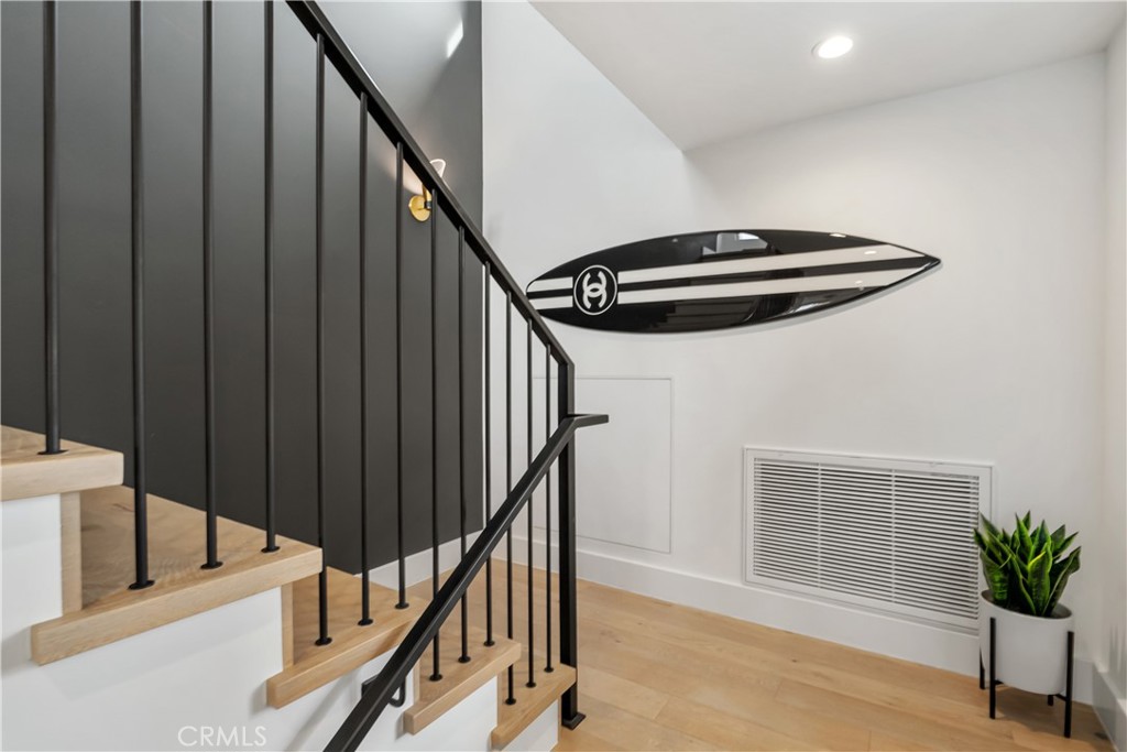 Corona del Mar South of PCH (CDMS) - Residential