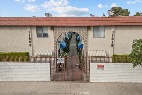 Photo of 11025 Kittridge #134, North Hollywood, CA 91606 (MLS # SR26033400)