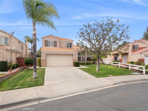 Photo of 39757 Via Castana, Murrieta, CA 92563 (MLS # SW26228205)