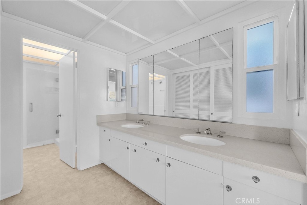 Balboa Island - Main Island (BALM) - Residential Lease