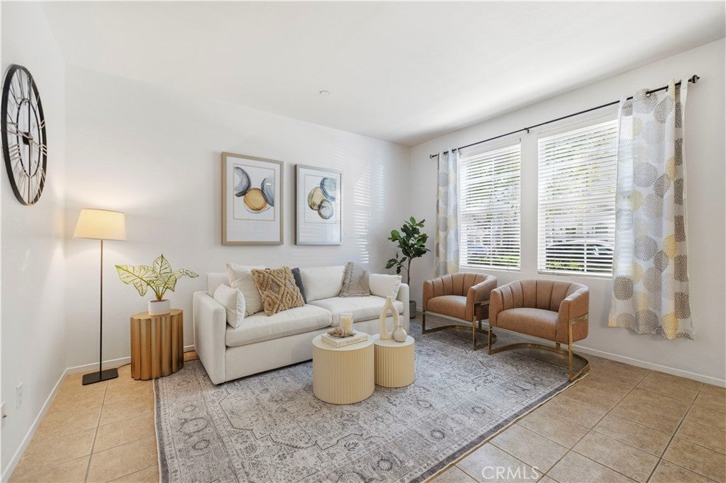 24085 Avocado Lane