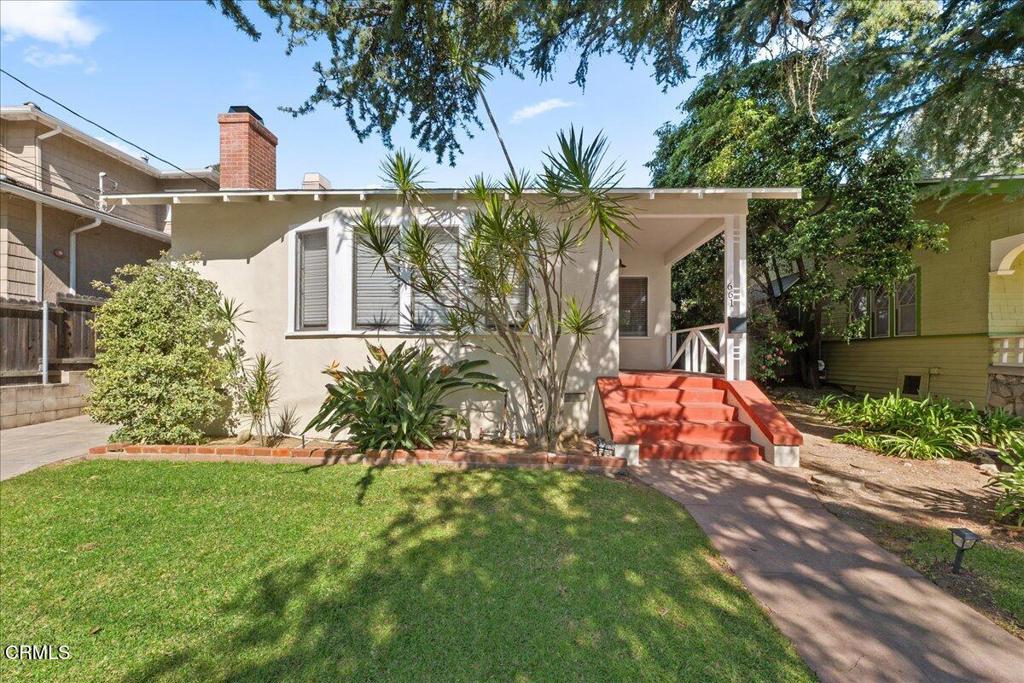 661 W Alegria Avenue