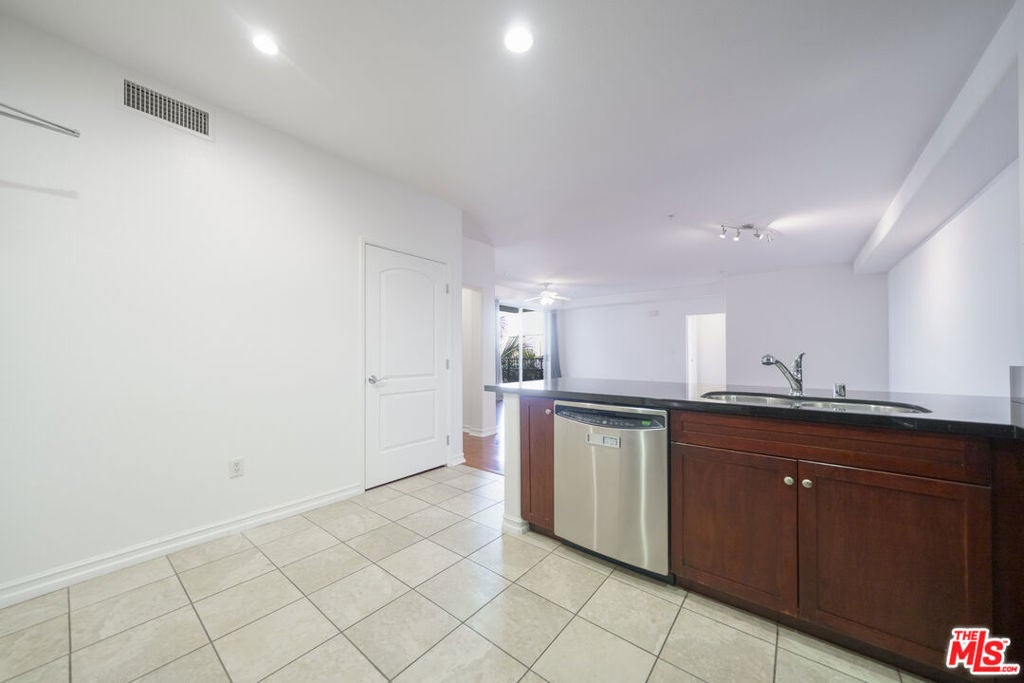 629 Traction Avenue 511