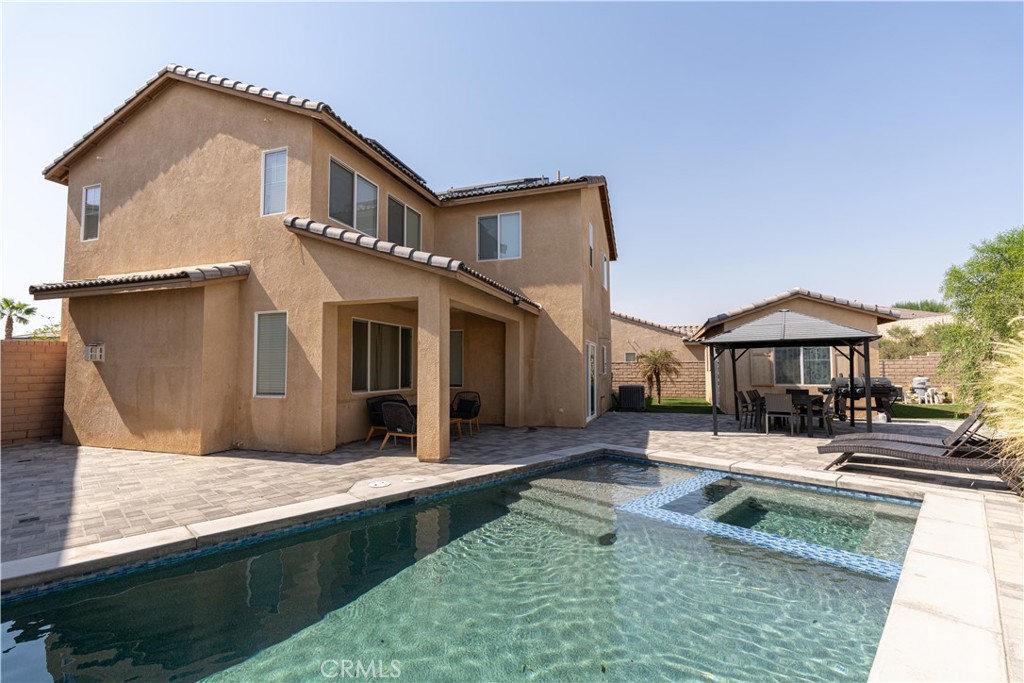 43250 Lago Brezza Drive