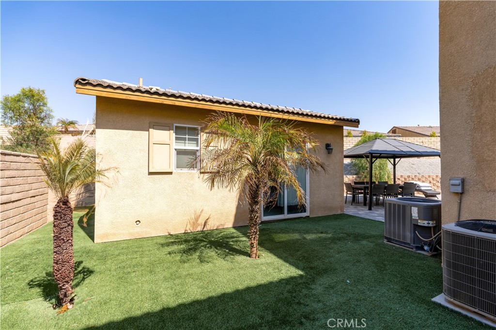 43250 Lago Brezza Drive