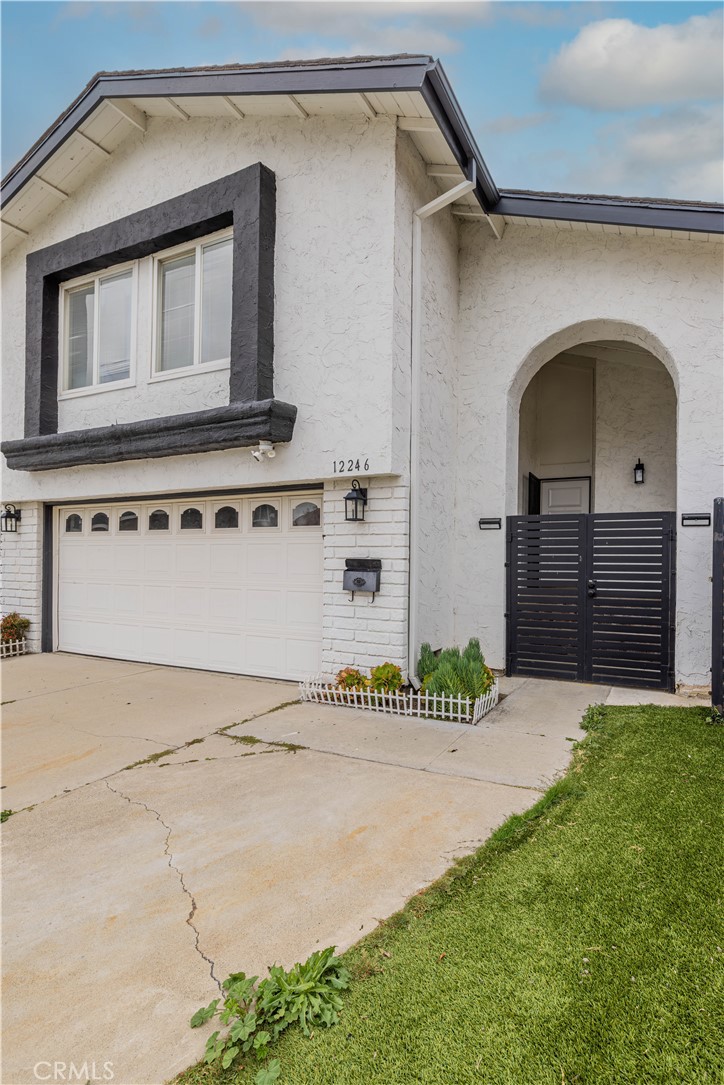 12246 Nadine Circle