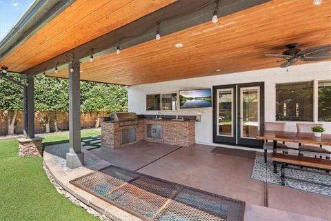 Tiny photo for 752 Capitan ST, Thousand Oaks, CA 91320 (MLS # WS26233204)