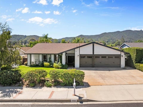 Tiny photo for 752 Capitan ST, Thousand Oaks, CA 91320 (MLS # WS26233204)