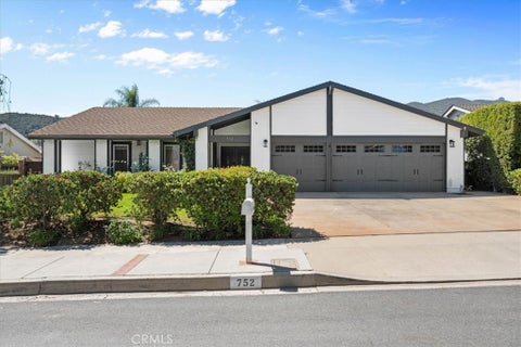 Tiny photo for 752 Capitan ST, Thousand Oaks, CA 91320 (MLS # WS26233204)