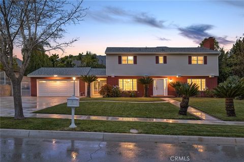 389 Deborah Court Upland CA 91784