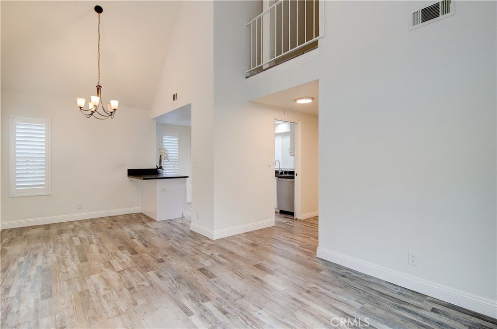 810 Baker 106
