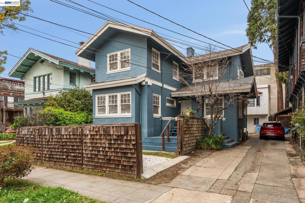 2643 Stuart St St, Berkeley CA 94705