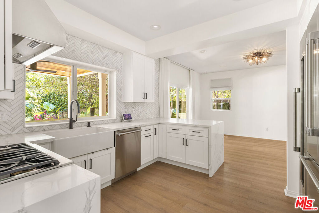 7676 Coldwater Canyon Court