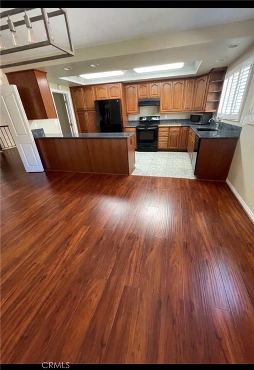 WELL MAINTAINED UNIT IN REGENCY EAST COMMUNITY, CLOSE TO SHOPPING CENTERS, ON THE BOARDER OF CYPRESS, FLOORS ARE MOSTLY LAMINATE.