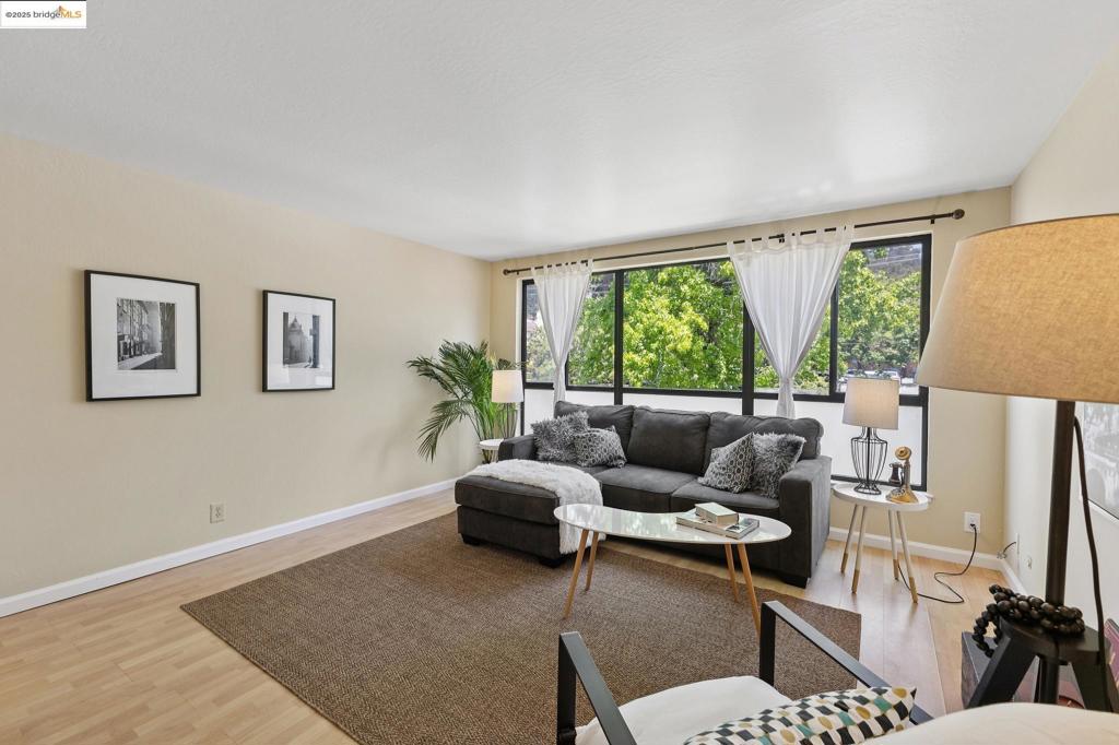 CLARMNT/ELMWOOD - Residential