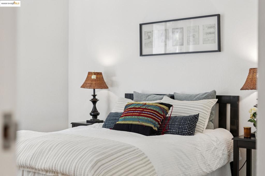 CLARMNT/ELMWOOD - Residential