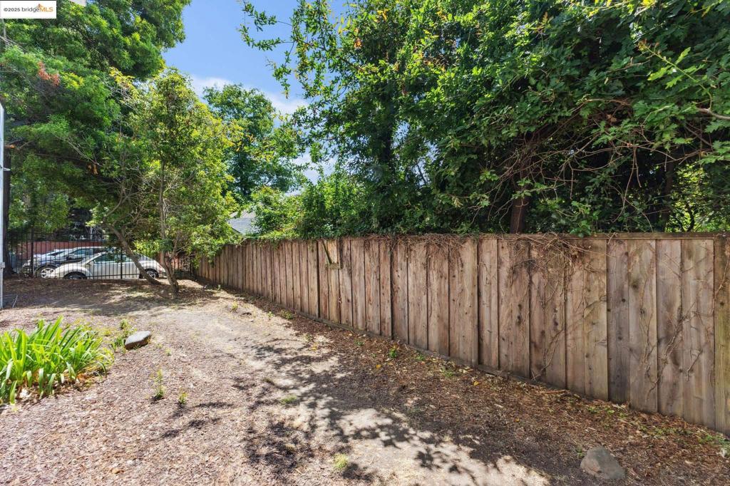 CLARMNT/ELMWOOD - Residential