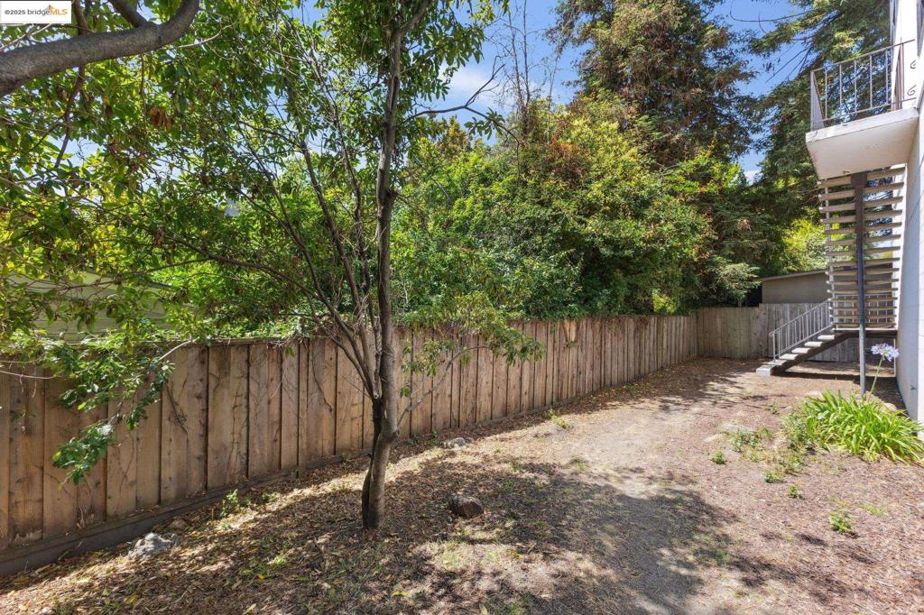 CLARMNT/ELMWOOD - Residential