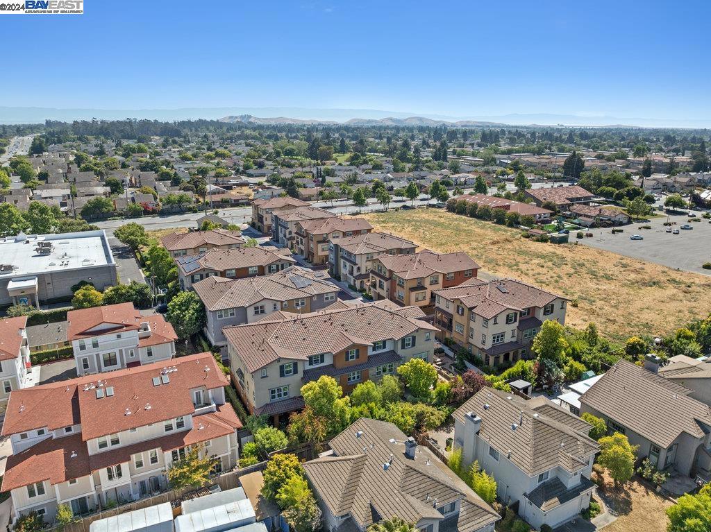 NORTH GATE - Residential