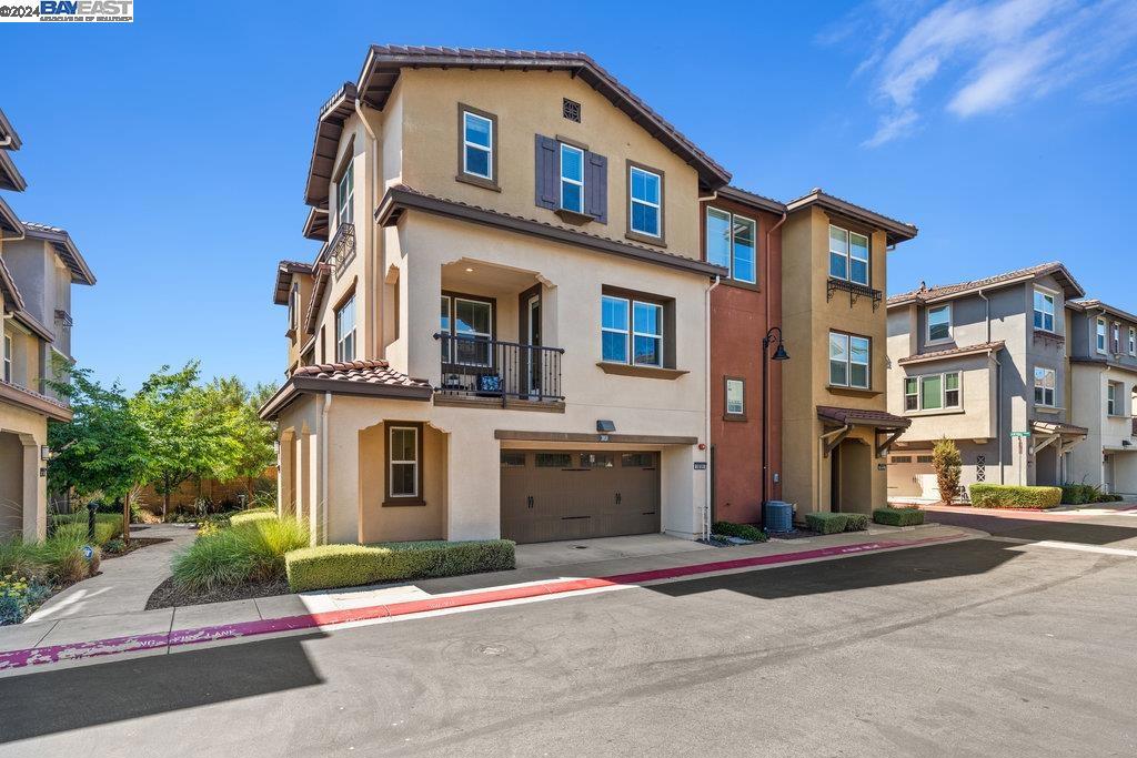 NORTH GATE - Residential