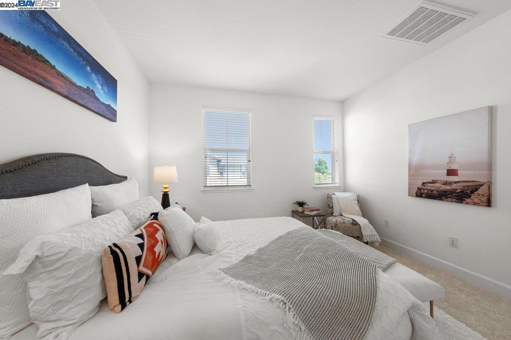 NORTH GATE - Residential