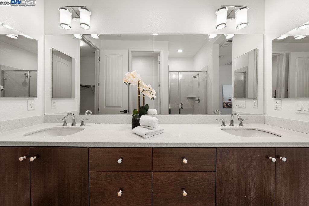 NORTH GATE - Residential