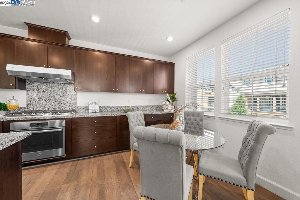 NORTH GATE - Residential