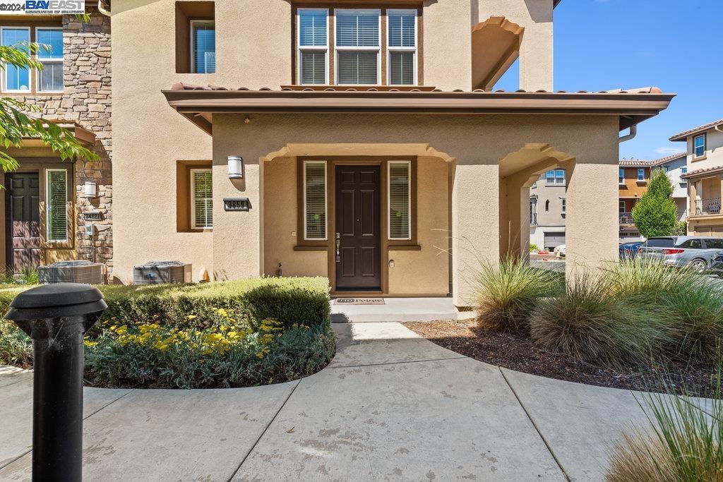 NORTH GATE - Residential