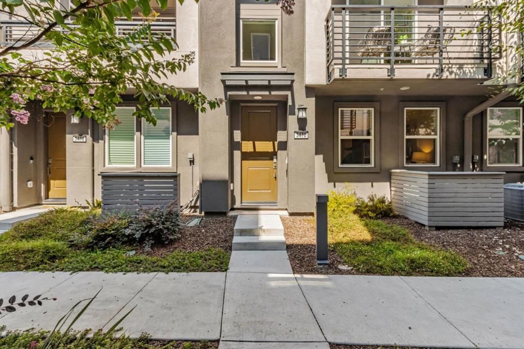 Photo of 3470 Router, Fremont, CA 94538 (MLS # ML82020961)
