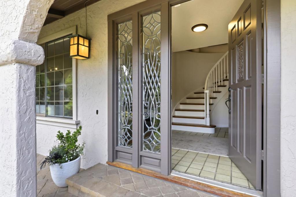 1131 Runnymead Drive