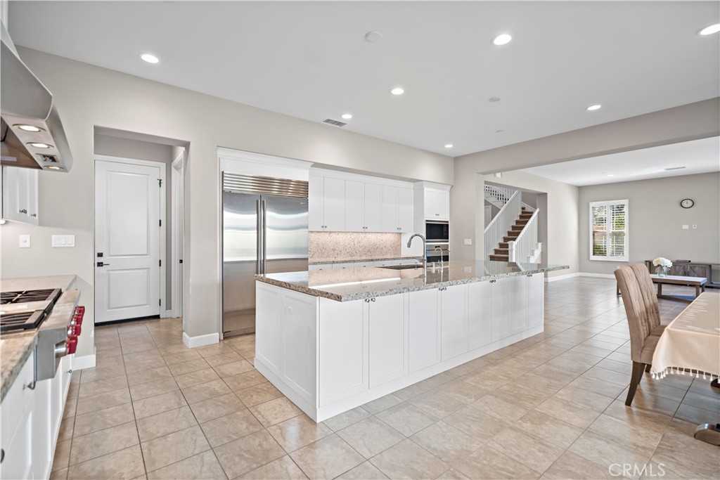 Avalon (EVAVL) - Residential Lease